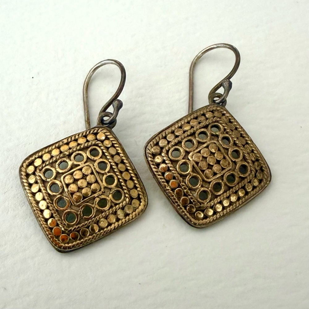 Anna Beck Gold Filigree Square Drop Earrings